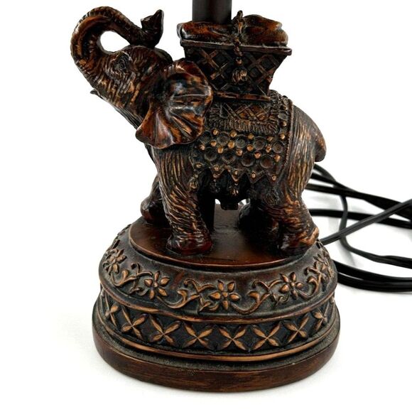 Elephant Lamp Brown Color Resin tan burlap lamp shade chain pull on/off switch - Picture 4 of 10